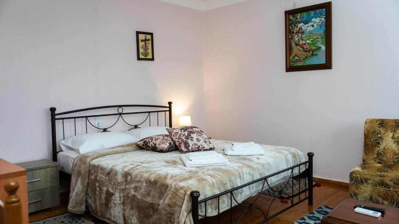 Fani'S House Under Meteora Apartment Kastraki  Ngoại thất bức ảnh